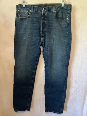 Levi's Men's 501 Button Fly Straight Jeans Size 38/32 Streetwear